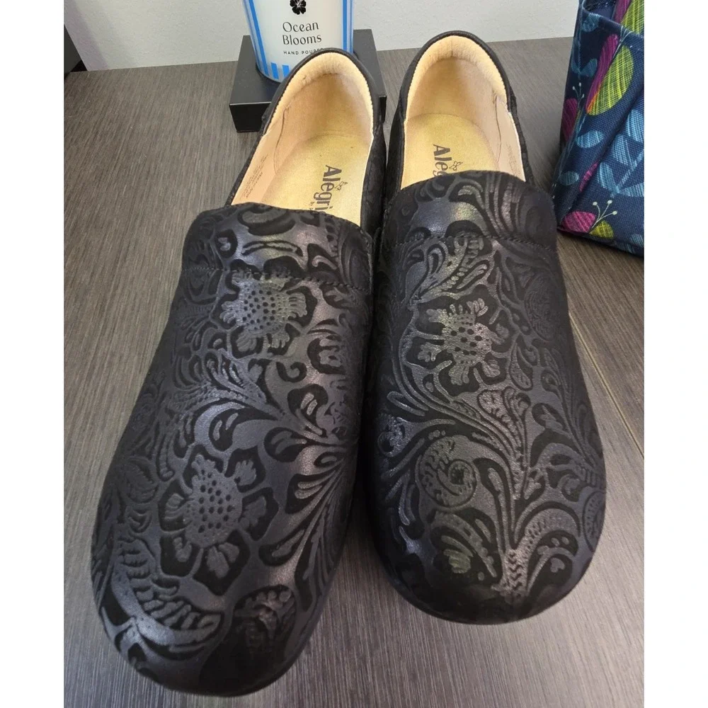 Alegria Women's Keli KEL-431 Size US 11.5 EU42 Black Embossed Paisley Shoe